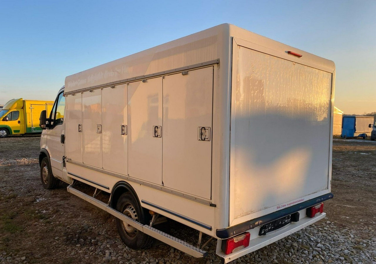 Iveco Inny Iveco Iveco Daily 35-13 chłodnia 10 komorowa Mrożnia do -40C Model 2014 - Chladící dodávka: obrázek 2 Iveco Inny Iveco Iveco Daily 35-13 chłodnia 10 komorowa Mrożnia do -40C Model 2014 - Chladící dodávka: obrázek 2