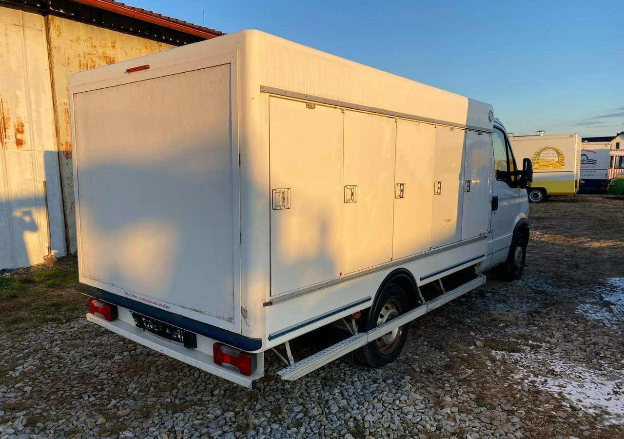 Iveco Inny Iveco Iveco Daily 35-13 chłodnia 10 komorowa Mrożnia do -40C Model 2014 - Chladící dodávka: obrázek 4 Iveco Inny Iveco Iveco Daily 35-13 chłodnia 10 komorowa Mrożnia do -40C Model 2014 - Chladící dodávka: obrázek 4