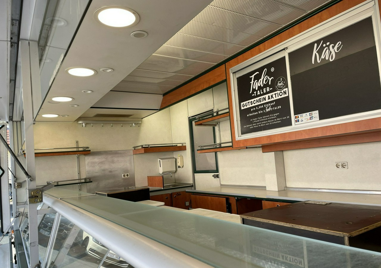 Fiat Ducato Autosklep mięso Gastronomiczny Food Truck Foodtruck sklep bar Borco - Jiná technika: obrázek 3 Fiat Ducato Autosklep mięso Gastronomiczny Food Truck Foodtruck sklep bar Borco - Jiná technika: obrázek 3