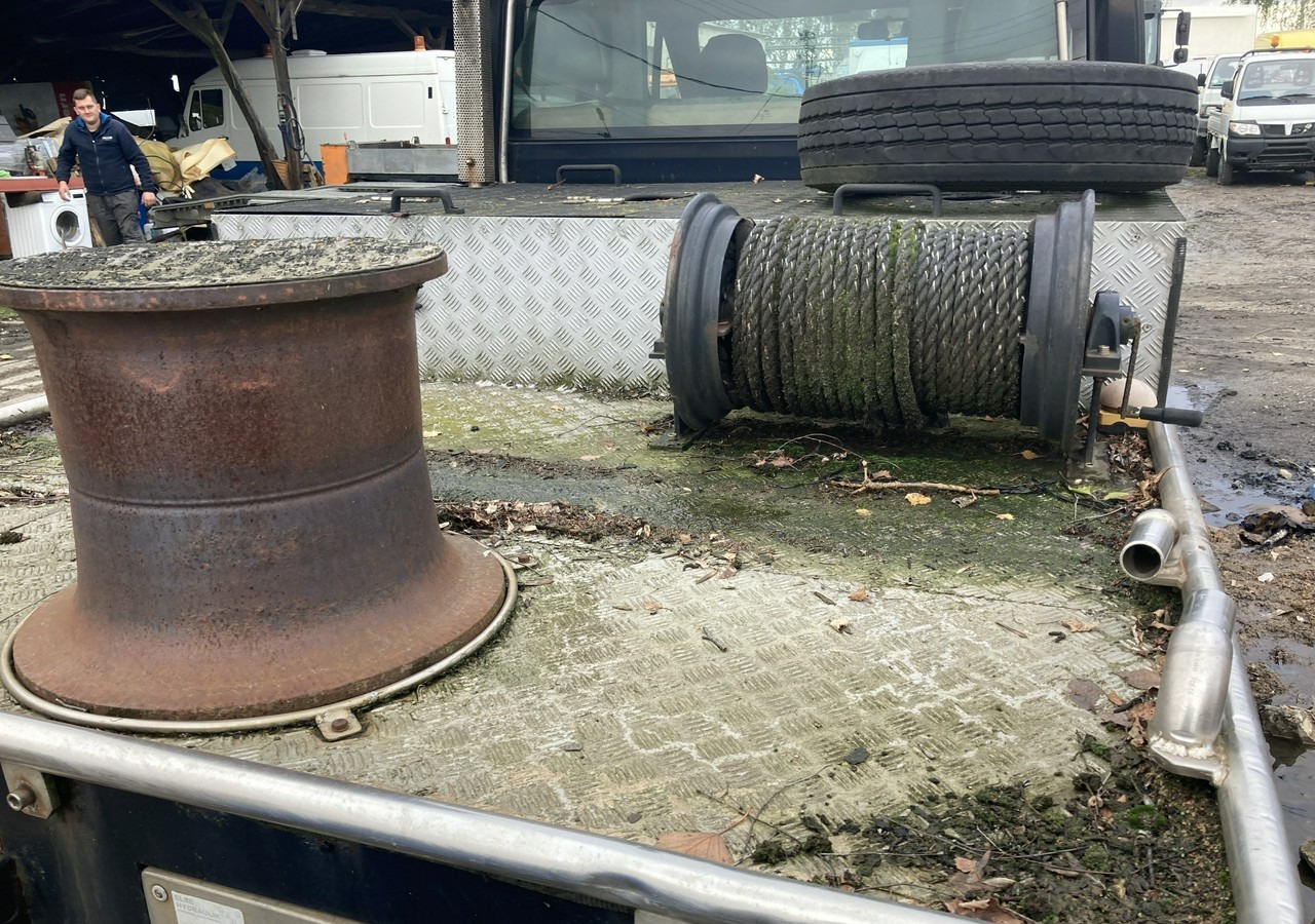 Ford Transit Ford Transit z wyciągiem do sieci rybnych wyciągarka portowa kuter m - Komunální/ Speciální technika, Dodávka: obrázek 4 Ford Transit Ford Transit z wyciągiem do sieci rybnych wyciągarka portowa kuter m - Komunální/ Speciální technika, Dodávka: obrázek 4