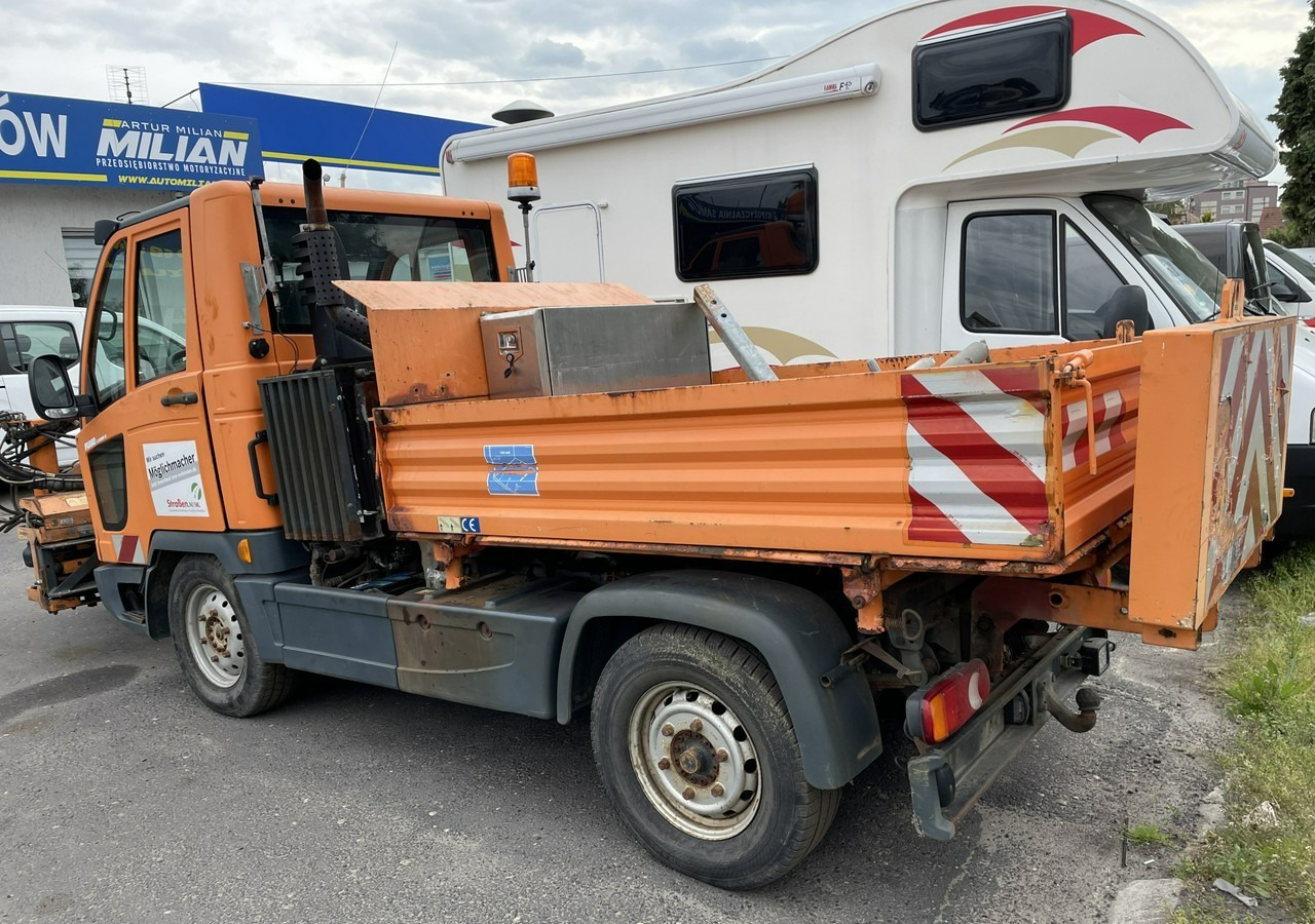 Multicar Inny Multicar Multicar M-3 Kosiarka Teleskopowa posypywarka pług 2008 - Komunální/ Speciální technika: obrázek 3 Multicar Inny Multicar Multicar M-3 Kosiarka Teleskopowa posypywarka pług 2008 - Komunální/ Speciální technika: obrázek 3