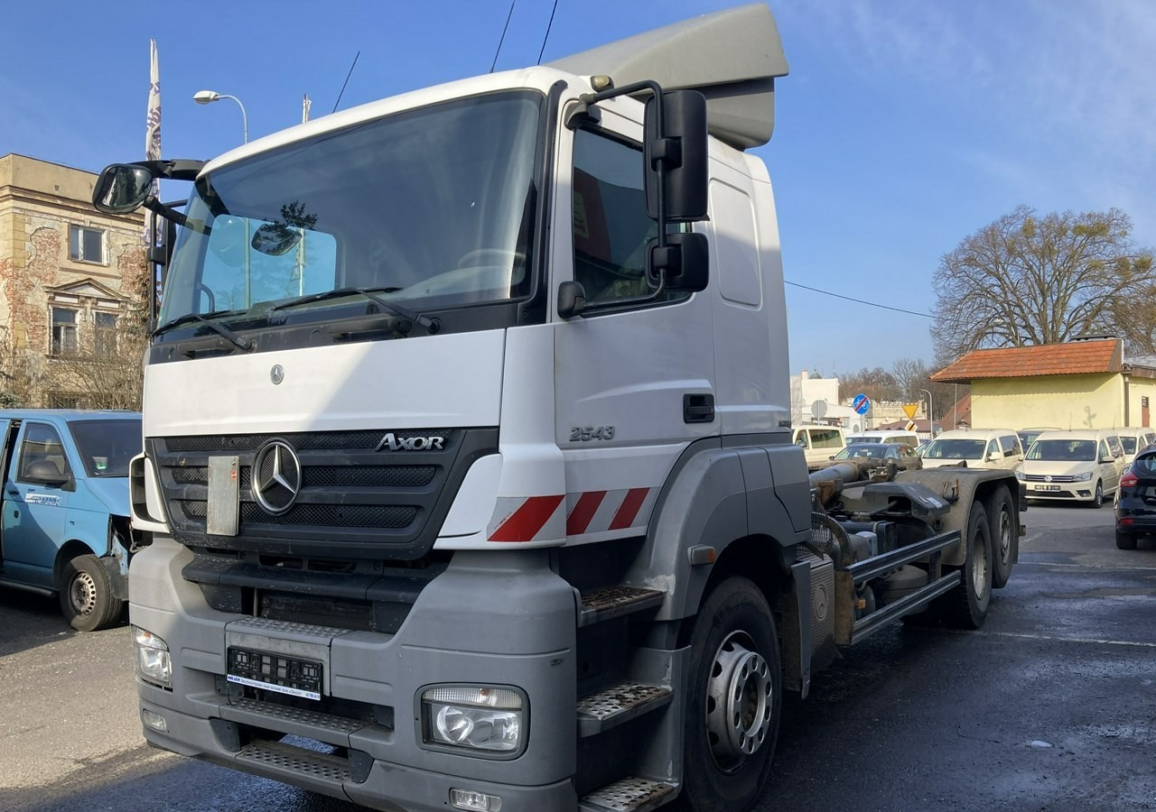 Mercedes-Benz Axor 2543 Hakowiec MEILLER-KIPPER Model 2009 Axor 2543 Hakowiec MEILLER-KIPPER Model 2009 - Hákový nosič kontejnerů: obrázek 3 Mercedes-Benz Axor 2543 Hakowiec MEILLER-KIPPER Model 2009 Axor 2543 Hakowiec MEILLER-KIPPER Model 2009 - Hákový nosič kontejnerů: obrázek 3