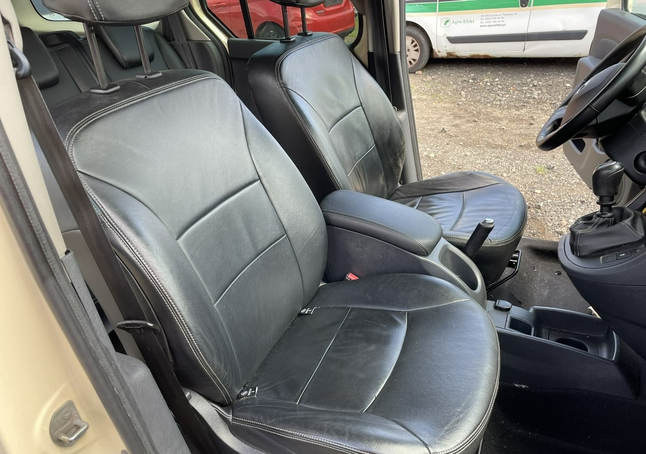 Mercedes-Benz Citan Citan Tourer Mercedes CitanTourer do przewozu Niepełnosprawnych inwalida - Osobní auto: obrázek 5 Mercedes-Benz Citan Citan Tourer Mercedes CitanTourer do przewozu Niepełnosprawnych inwalida - Osobní auto: obrázek 5