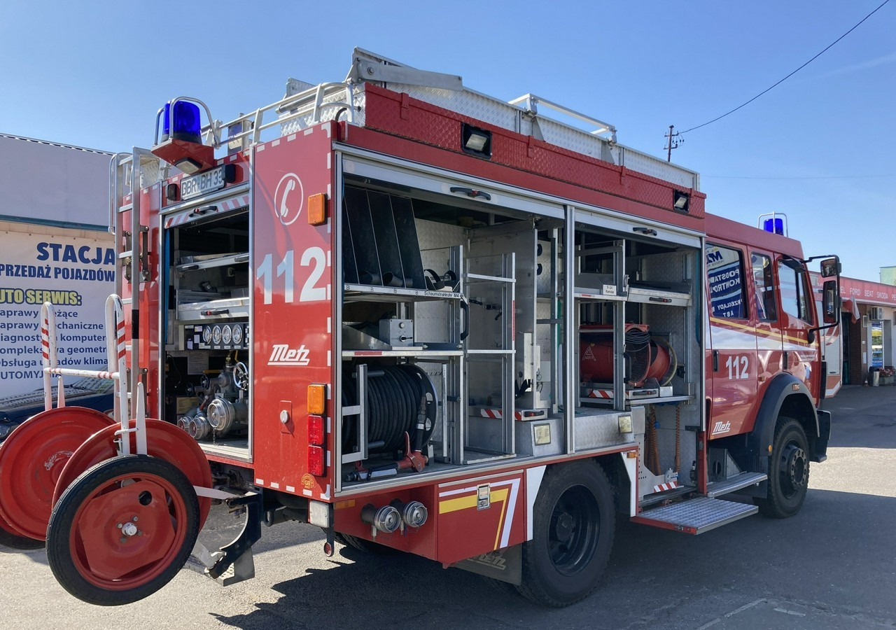 Mercedes-Benz Inny Mercedes-Benz Mercedes 1224 Straż Pożarna Gaśnicza 4X4 Metz 97 - Hasičský vůz: obrázek 3 Mercedes-Benz Inny Mercedes-Benz Mercedes 1224 Straż Pożarna Gaśnicza 4X4 Metz 97 - Hasičský vůz: obrázek 3