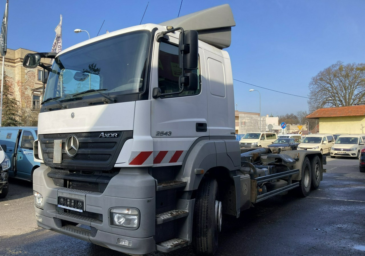 Mercedes-Benz Inny Mercedes-Benz Mercedes Axor 2543 Hakowiec bramowiec MEILLER-KIPPER Model 2009 - Hákový nosič kontejnerů: obrázek 2 Mercedes-Benz Inny Mercedes-Benz Mercedes Axor 2543 Hakowiec bramowiec MEILLER-KIPPER Model 2009 - Hákový nosič kontejnerů: obrázek 2