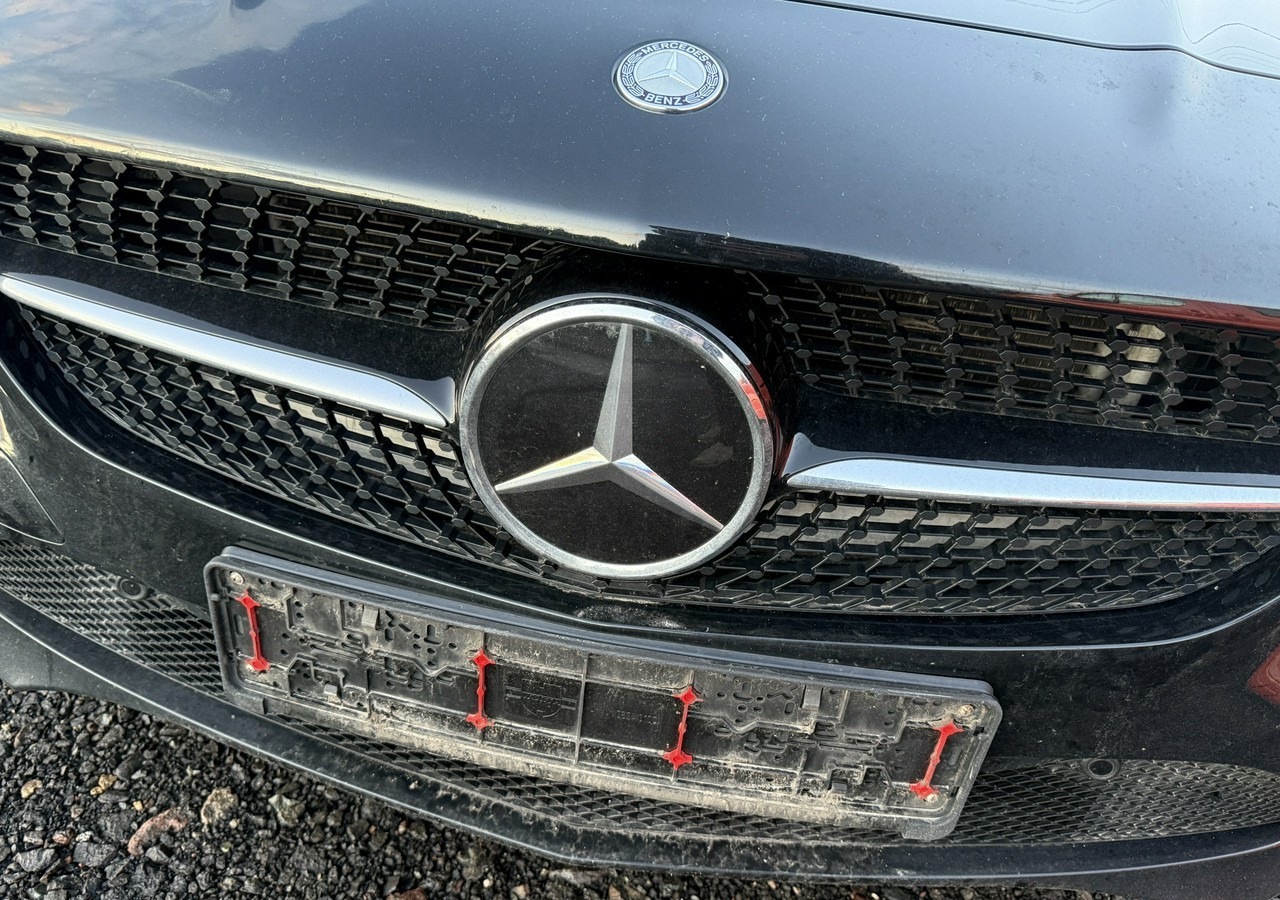 Osobní auto Mercedes-Benz Klasa CLA C117/X117 Mercedes-Benz Klasa CLA Mercedes CLA 250 4MATIC 2.0-210KM Bogate wyposażenie 2016: obrázek 9