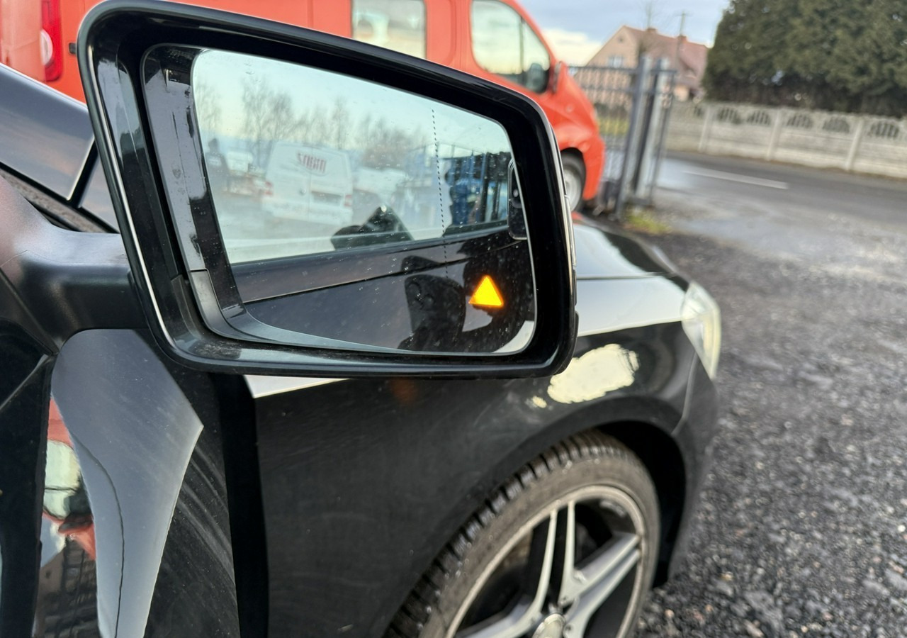 Osobní auto Mercedes-Benz Klasa CLA C117/X117 Mercedes-Benz Klasa CLA Mercedes CLA 250 4MATIC 2.0-210KM Bogate wyposażenie 2016: obrázek 19