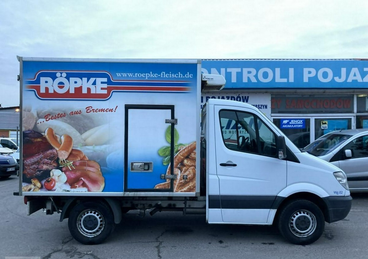 Mercedes-Benz Sprinter Chłodnia THERMO KING Gastronomiczny Food Truck Foodtruck 2011 - Chladící dodávka: obrázek 5 Mercedes-Benz Sprinter Chłodnia THERMO KING Gastronomiczny Food Truck Foodtruck 2011 - Chladící dodávka: obrázek 5
