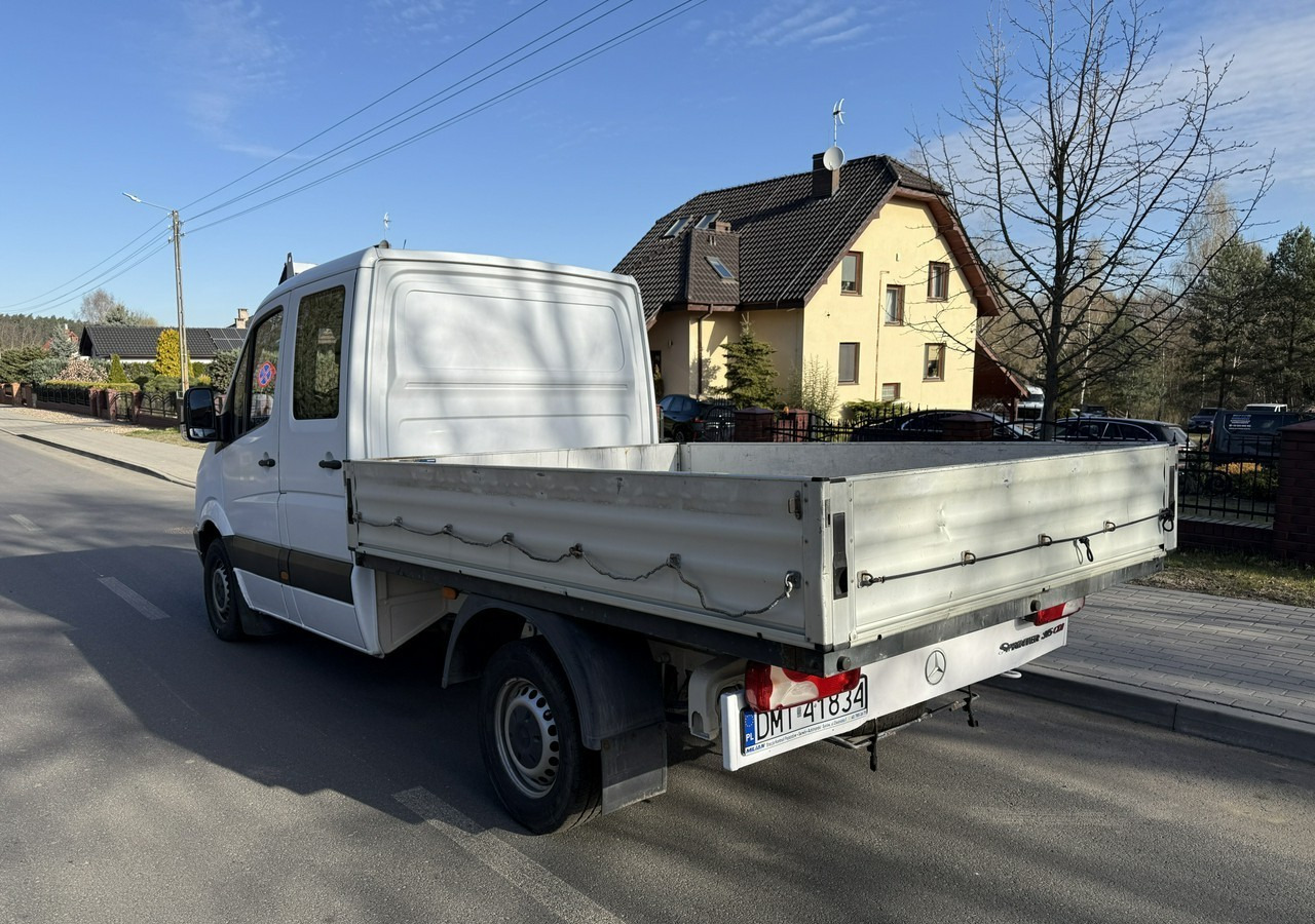 Mercedes-Benz Sprinter Sprinter 315 CDI dokka doka Brygadówka skrzynia 2007 - Dodávka valník, Dodávka s dvojitou kabinou: obrázek 5 Mercedes-Benz Sprinter Sprinter 315 CDI dokka doka Brygadówka skrzynia 2007 - Dodávka valník, Dodávka s dvojitou kabinou: obrázek 5