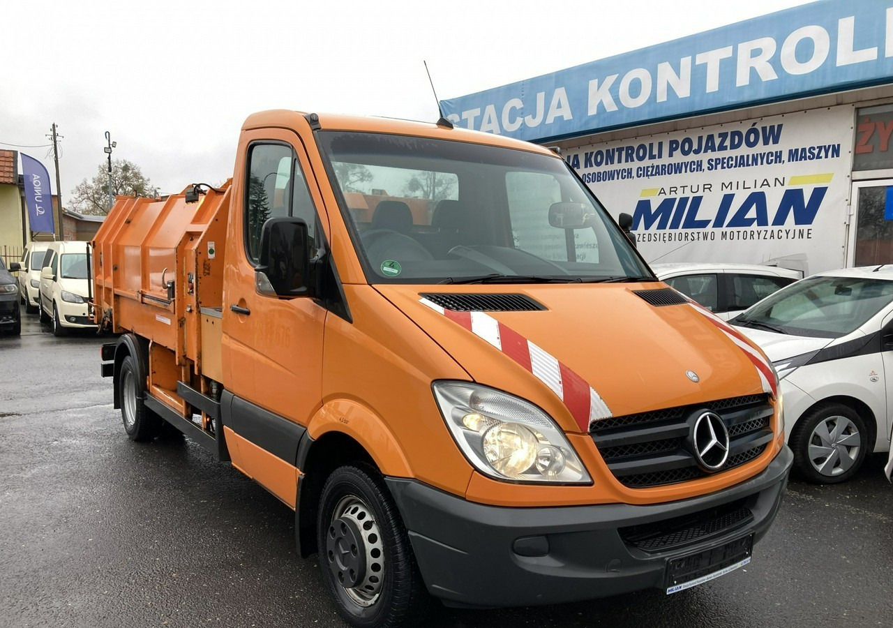 Mercedes-Benz Sprinter Sprinter 513 Śmieciarka Prasa 2010 - Vůz na odvoz odpadků: obrázek 2 Mercedes-Benz Sprinter Sprinter 513 Śmieciarka Prasa 2010 - Vůz na odvoz odpadků: obrázek 2