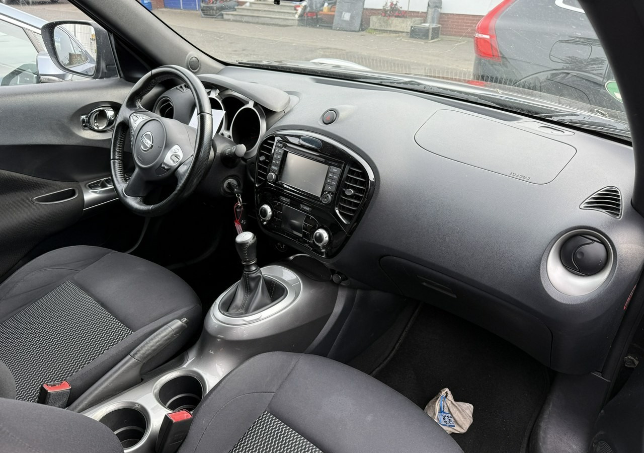 Nissan Juke Nisan Juke 1.2 - 115KM Benzyna Klima Navi Kamera 100tkm 2015 - SUV: obrázek 5 Nissan Juke Nisan Juke 1.2 - 115KM Benzyna Klima Navi Kamera 100tkm 2015 - SUV: obrázek 5