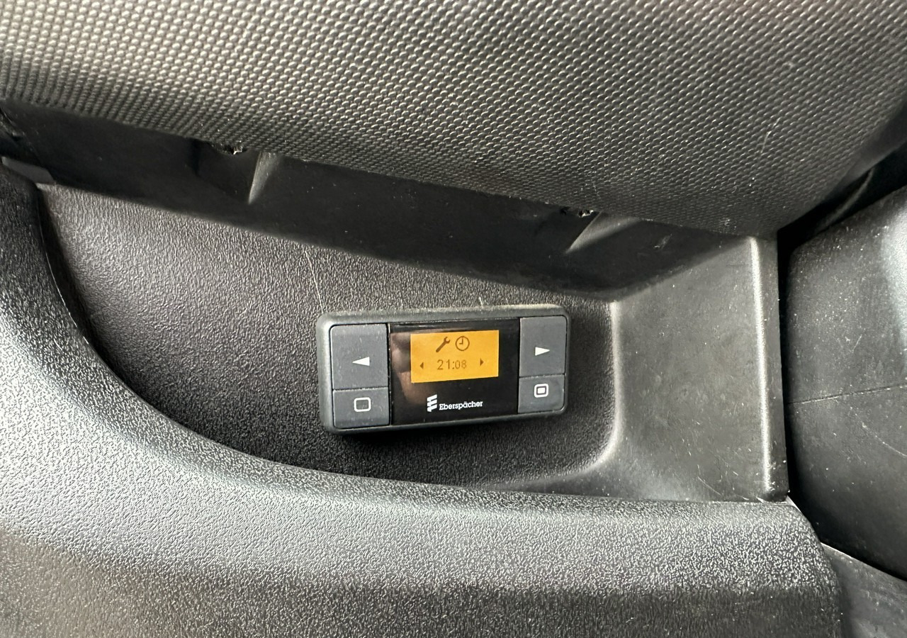 Osobní auto Opel Combo III 2.0CDTI Maxi Panorama Klima Kamera Webasto 2016: obrázek 17