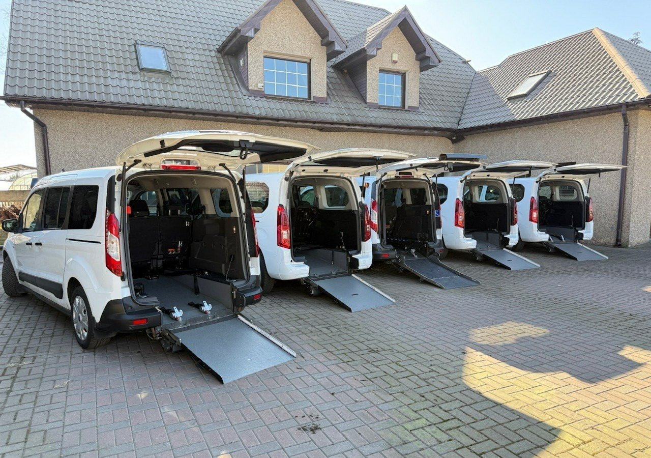 Opel Combo IV Combo Life Combo Długie Life dla Niepełnosprawnych Inwalida Rampa PFRON - Osobní auto: obrázek 4 Opel Combo IV Combo Life Combo Długie Life dla Niepełnosprawnych Inwalida Rampa PFRON - Osobní auto: obrázek 4
