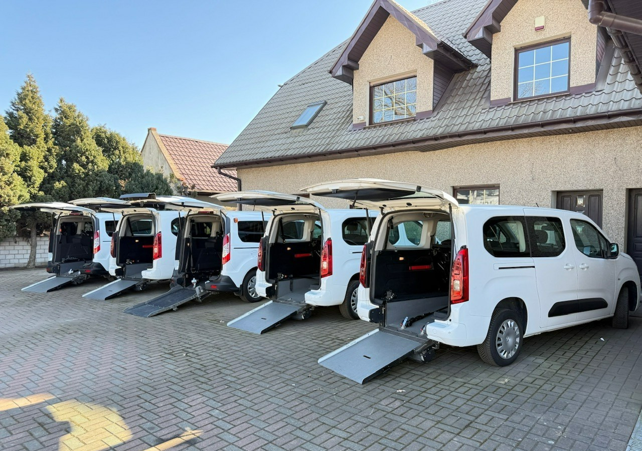 Opel Combo IV Combo Life Combo Długie Life dla Niepełnosprawnych Inwalida Rampa PFRON - Osobní auto: obrázek 2 Opel Combo IV Combo Life Combo Długie Life dla Niepełnosprawnych Inwalida Rampa PFRON - Osobní auto: obrázek 2