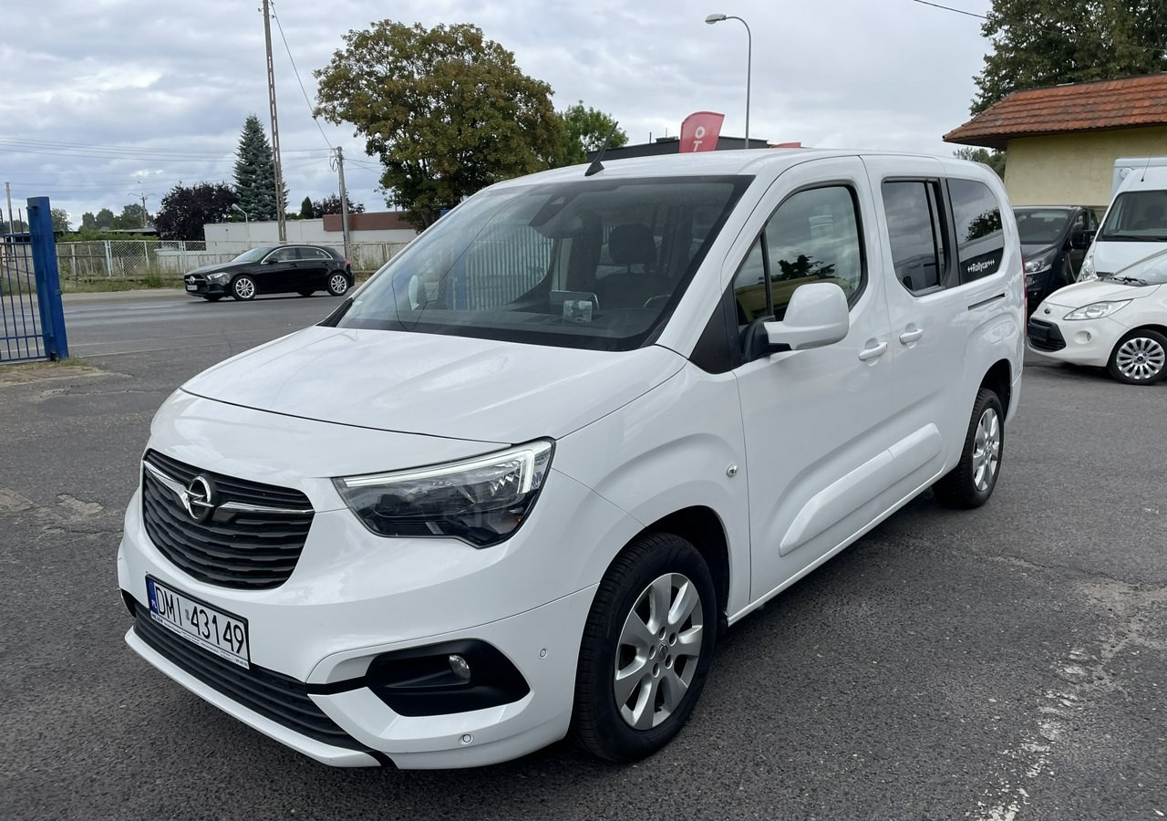 Opel Combo IV Combo Life Opel ComboLife Niepełnosprawnych inwalida rampa Bogate wy - Kombi: obrázek 3 Opel Combo IV Combo Life Opel ComboLife Niepełnosprawnych inwalida rampa Bogate wy - Kombi: obrázek 3