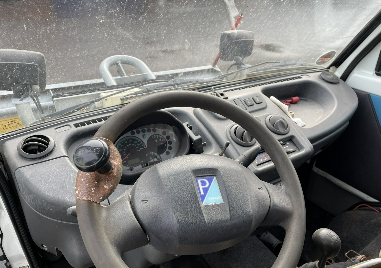 Vozidlo pro zimní údržbu Piaggio Piaggio PFAU Wywrotka 4X4 posypywarka odśnieżarka pług 2009: obrázek 9