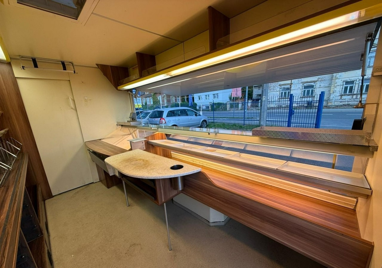 Renault Master Autosklep pieczyw Sklep Gastronomiczny Food Truck Foodtruck BORCO 20 - Pojízdná prodejna: obrázek 4 Renault Master Autosklep pieczyw Sklep Gastronomiczny Food Truck Foodtruck BORCO 20 - Pojízdná prodejna: obrázek 4