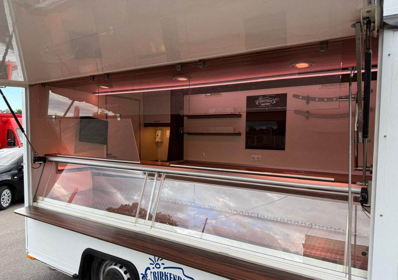 Renault Master Autosklep wędlin Gastronomiczny Food Truck Foodtruck Sklep Solar 20 - Pojízdná prodejna: obrázek 4 Renault Master Autosklep wędlin Gastronomiczny Food Truck Foodtruck Sklep Solar 20 - Pojízdná prodejna: obrázek 4