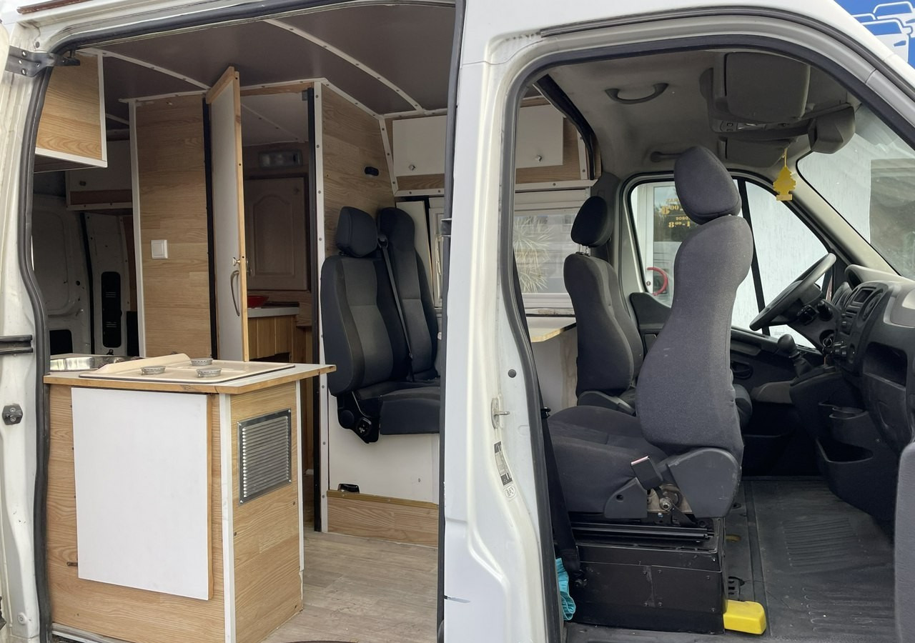 Renault Master Master 2.3-125 KM Ala - Kamper Klima Projekt do skończenia 2010 - Furgon: obrázek 3 Renault Master Master 2.3-125 KM Ala - Kamper Klima Projekt do skończenia 2010 - Furgon: obrázek 3