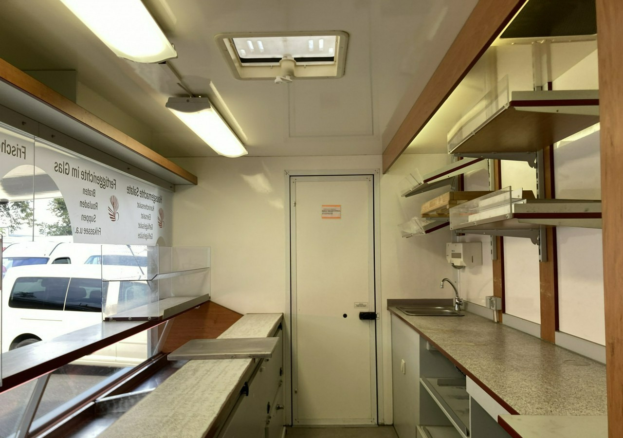 Pojízdná prodejna Renault Master Master Autosklep Gastronomiczny Food Truck Foodtruck Sklep bar 2009: obrázek 7