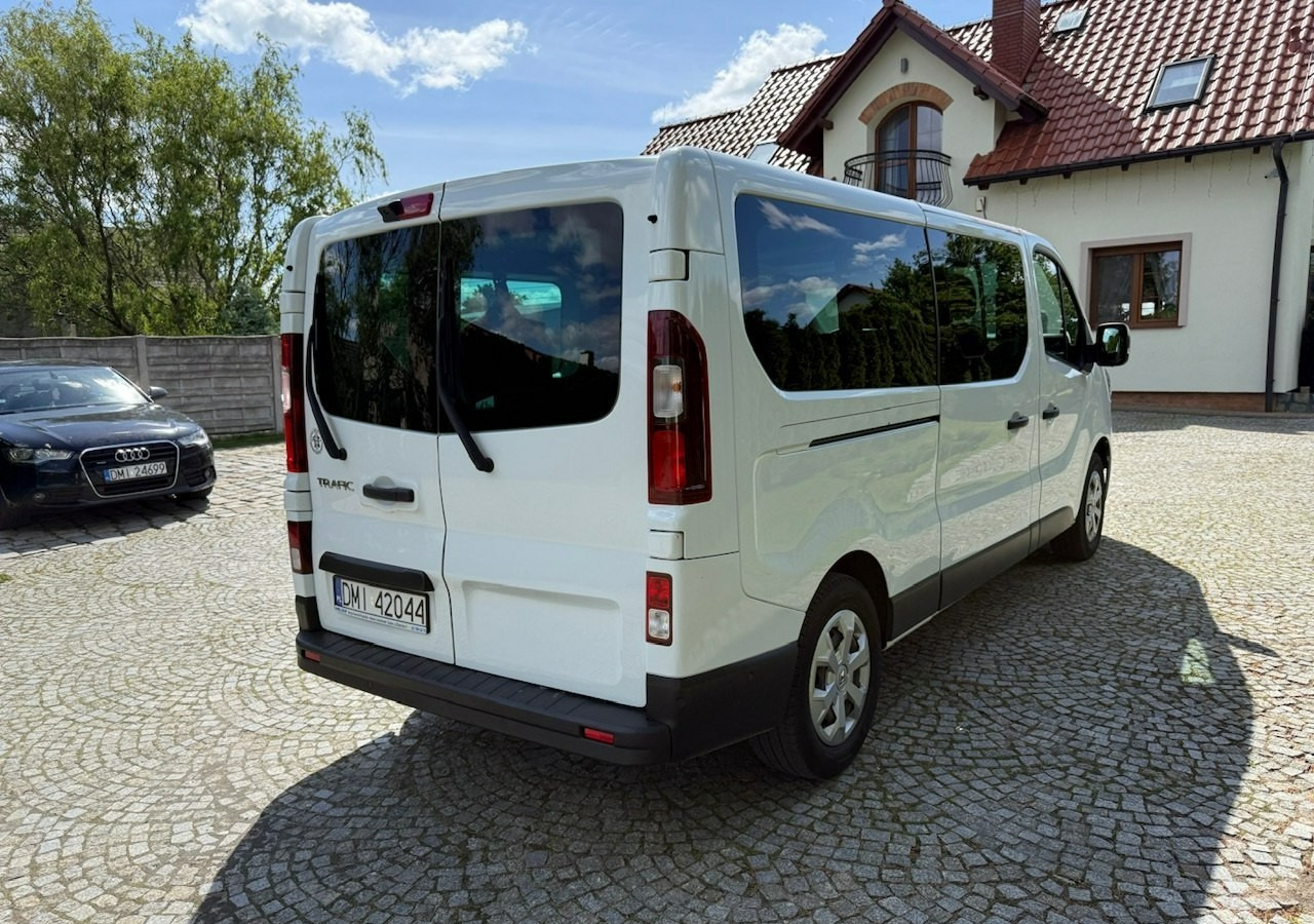 Renault Trafic III 2.0dci 110KM L2H1 LONG 9-osobowy 2xKlima Navi Kamera 2022 - Osobní auto: obrázek 3 Renault Trafic III 2.0dci 110KM L2H1 LONG 9-osobowy 2xKlima Navi Kamera 2022 - Osobní auto: obrázek 3