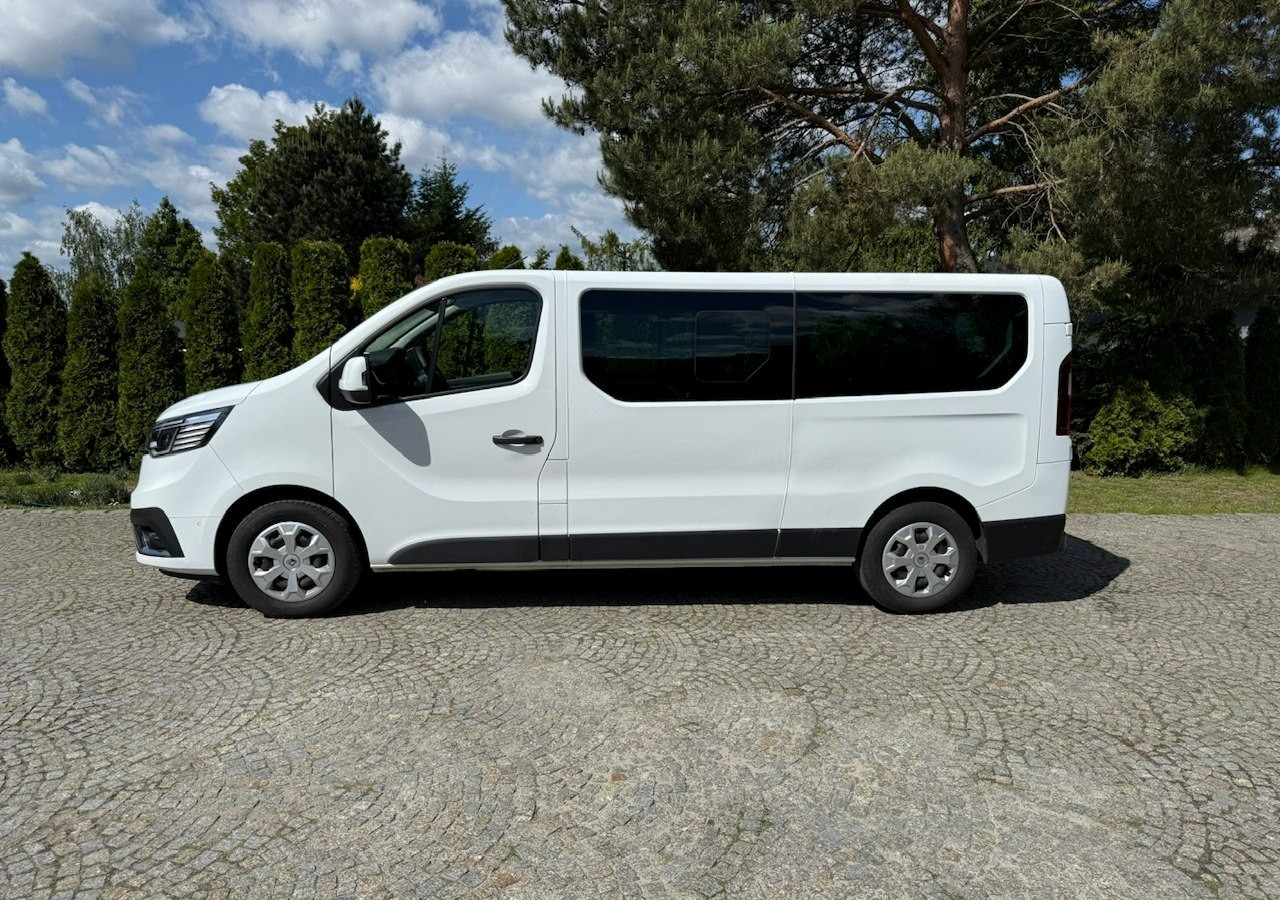 Renault Trafic III 2.0dci 110KM L2H1 LONG 9-osobowy 2xKlima Navi Kamera 2022 - Osobní auto: obrázek 2 Renault Trafic III 2.0dci 110KM L2H1 LONG 9-osobowy 2xKlima Navi Kamera 2022 - Osobní auto: obrázek 2