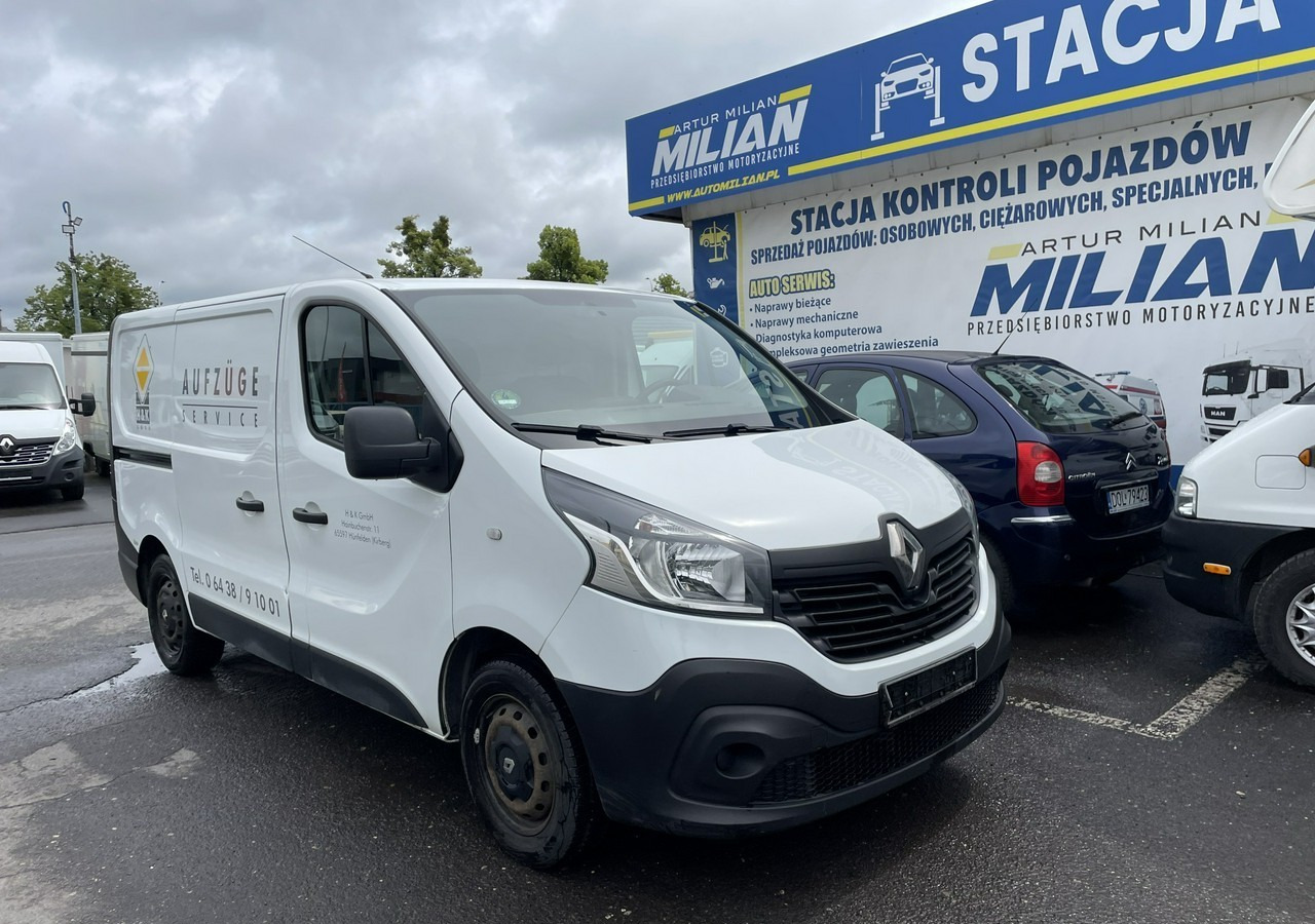 Renault Trafic Renault Trafic 1.6-120KM Klima 2018 - Furgon: obrázek 1 Renault Trafic Renault Trafic 1.6-120KM Klima 2018 - Furgon: obrázek 1