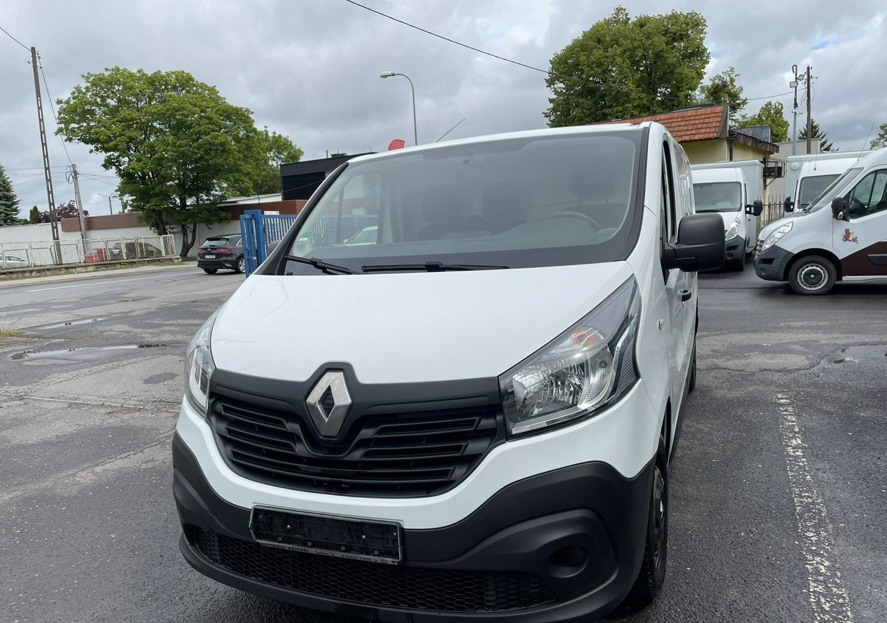 Renault Trafic Renault Trafic 1.6-120KM Klima 2018 - Furgon: obrázek 2 Renault Trafic Renault Trafic 1.6-120KM Klima 2018 - Furgon: obrázek 2
