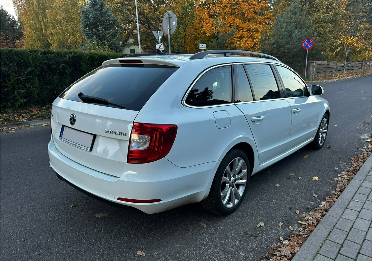 Skoda Superb II Skoda Superb 1.8TSI 160KM LPG PRINS 2035 KLIMA NAVI PDC XENON 2015 - Kombi: obrázek 4 Skoda Superb II Skoda Superb 1.8TSI 160KM LPG PRINS 2035 KLIMA NAVI PDC XENON 2015 - Kombi: obrázek 4