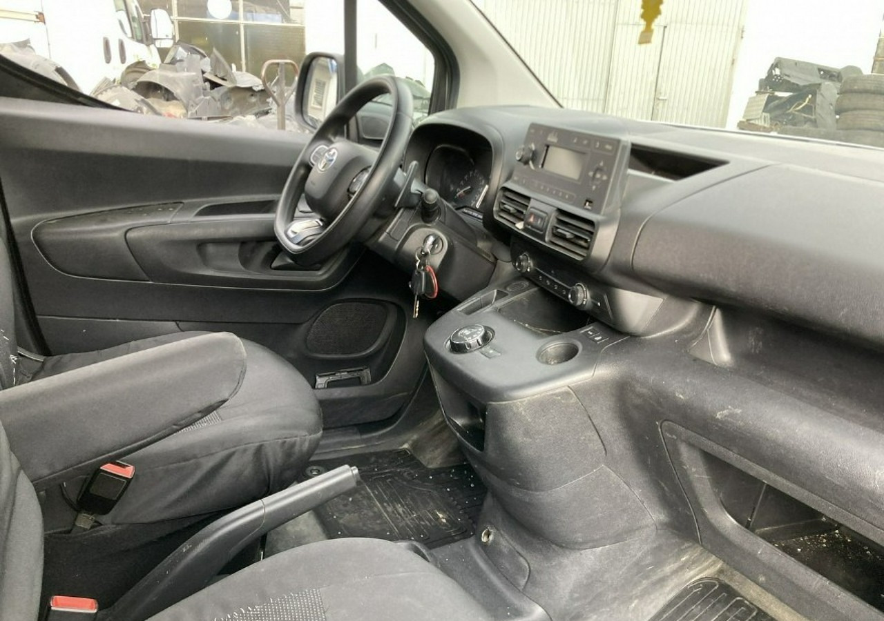 Toyota Inny Toyota Toyota Proace City Maxi - 5 osob Automat Klima Salon PL Model 2021 - Furgon: obrázek 4 Toyota Inny Toyota Toyota Proace City Maxi - 5 osob Automat Klima Salon PL Model 2021 - Furgon: obrázek 4