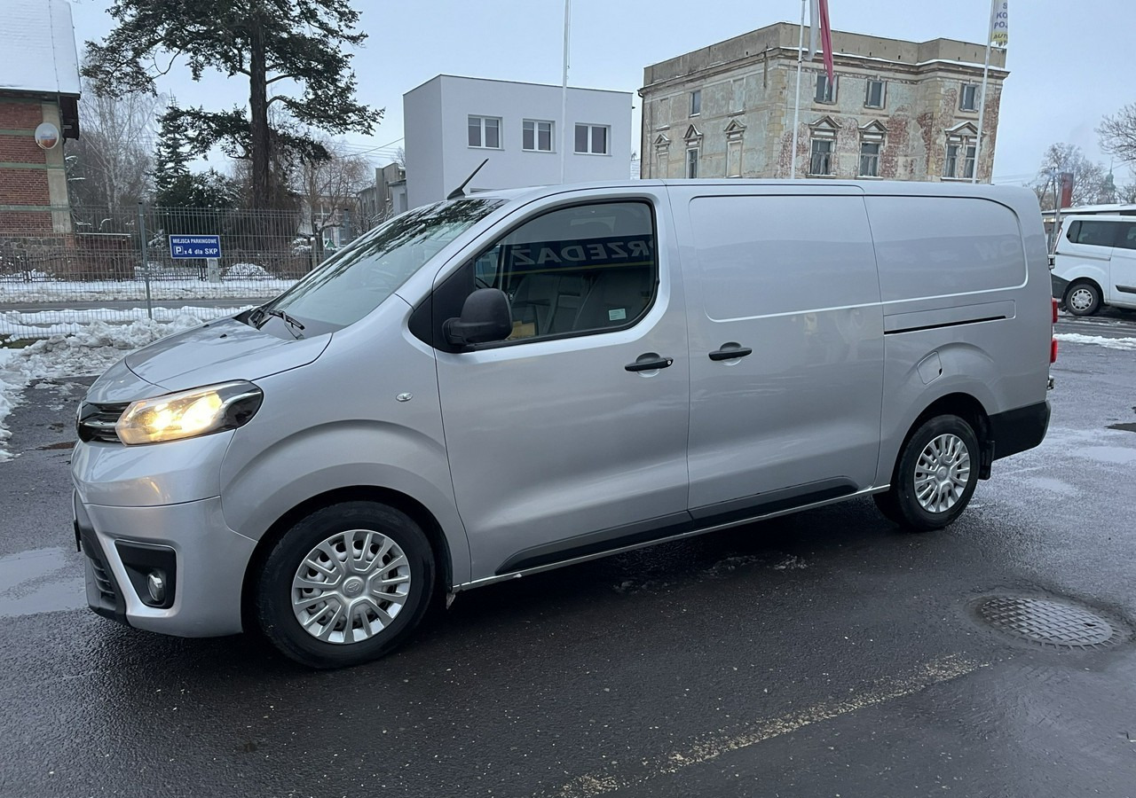 Toyota Proace Toyota ProAce 2.0-122KM Max -Long Klima 2x boczne drzwi Salon PL - Furgon: obrázek 5 Toyota Proace Toyota ProAce 2.0-122KM Max -Long Klima 2x boczne drzwi Salon PL - Furgon: obrázek 5