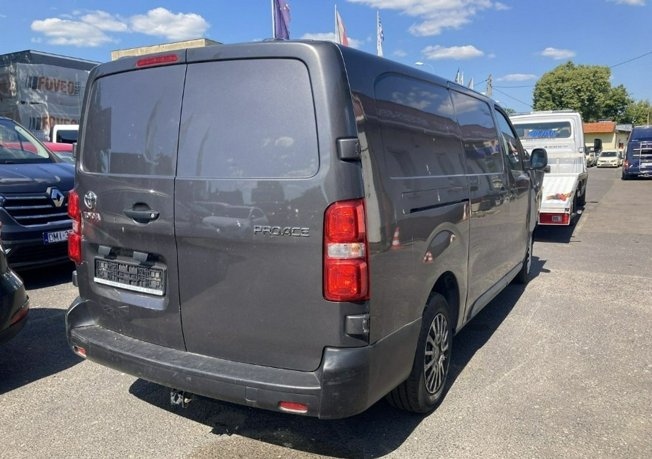Toyota Proace Toyota Proace Maxi Klima 2020 Salon PL - Furgon: obrázek 4 Toyota Proace Toyota Proace Maxi Klima 2020 Salon PL - Furgon: obrázek 4