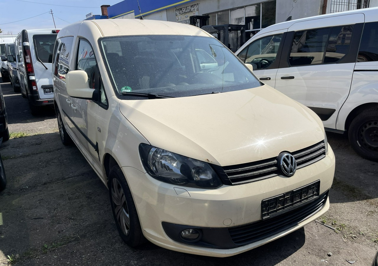 Volkswagen Caddy III Caddy do przewozu Niepełnosprawnych inwalida rampa 2015 - Osobní auto: obrázek 3 Volkswagen Caddy III Caddy do przewozu Niepełnosprawnych inwalida rampa 2015 - Osobní auto: obrázek 3