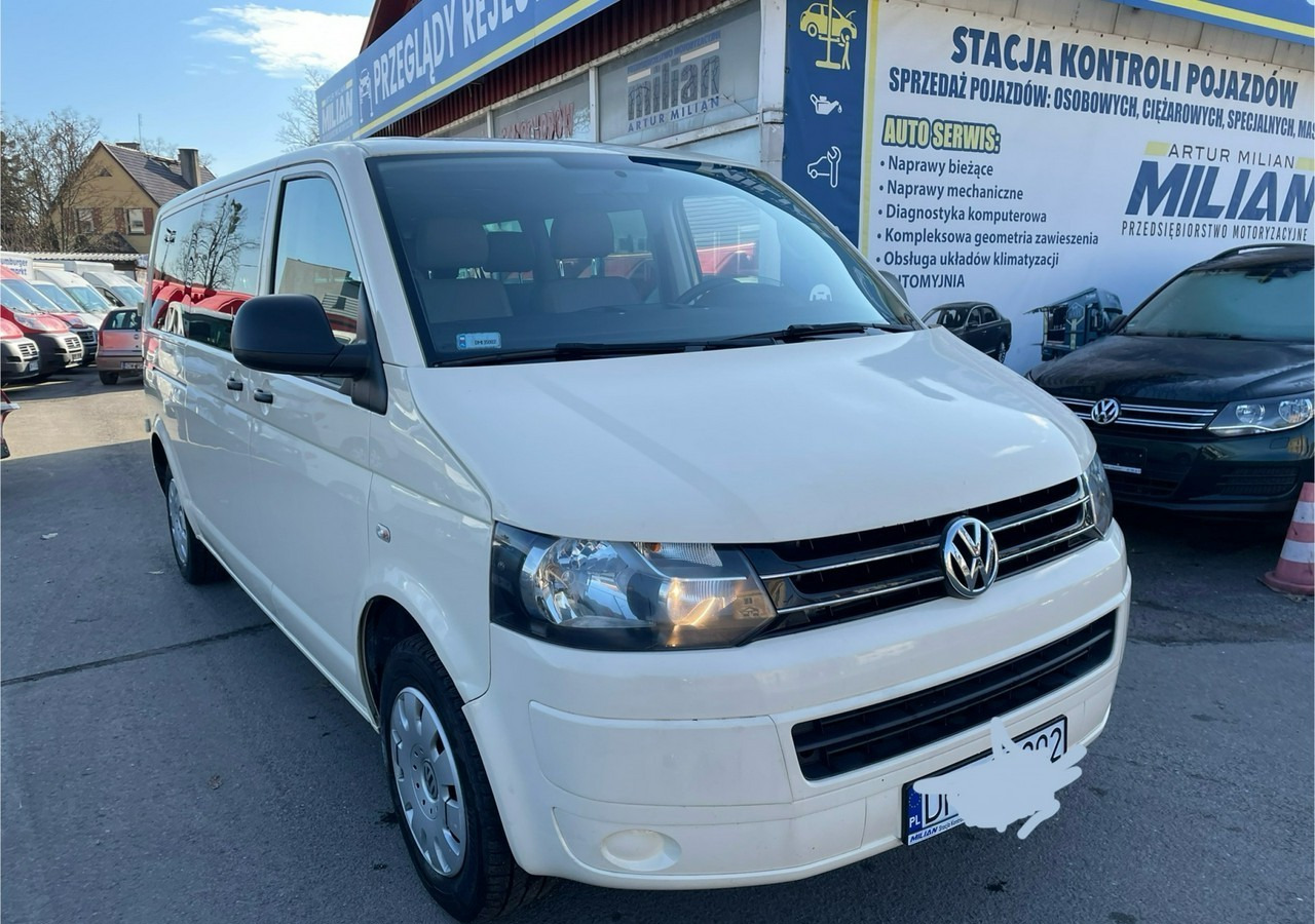 Volkswagen Inny Volkswagen Volkswagen Caravelle 2.0-140KM 2015 - Osobní auto: obrázek 2 Volkswagen Inny Volkswagen Volkswagen Caravelle 2.0-140KM 2015 - Osobní auto: obrázek 2