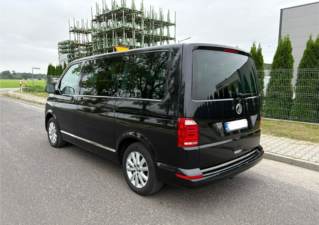 Volkswagen Multivan 2.0TDI 204KM 4-MOTION Highline Skóry Dynaudio HAK Webasto El.drzwi - Osobní auto: obrázek 4 Volkswagen Multivan 2.0TDI 204KM 4-MOTION Highline Skóry Dynaudio HAK Webasto El.drzwi - Osobní auto: obrázek 4
