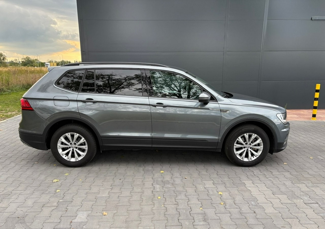 Volkswagen Tiguan II 1,4TSI 150KM 65tyśkm 7osobowy Comfort Tempomat ACC Klima Alu 2018 - SUV: obrázek 3 Volkswagen Tiguan II 1,4TSI 150KM 65tyśkm 7osobowy Comfort Tempomat ACC Klima Alu 2018 - SUV: obrázek 3