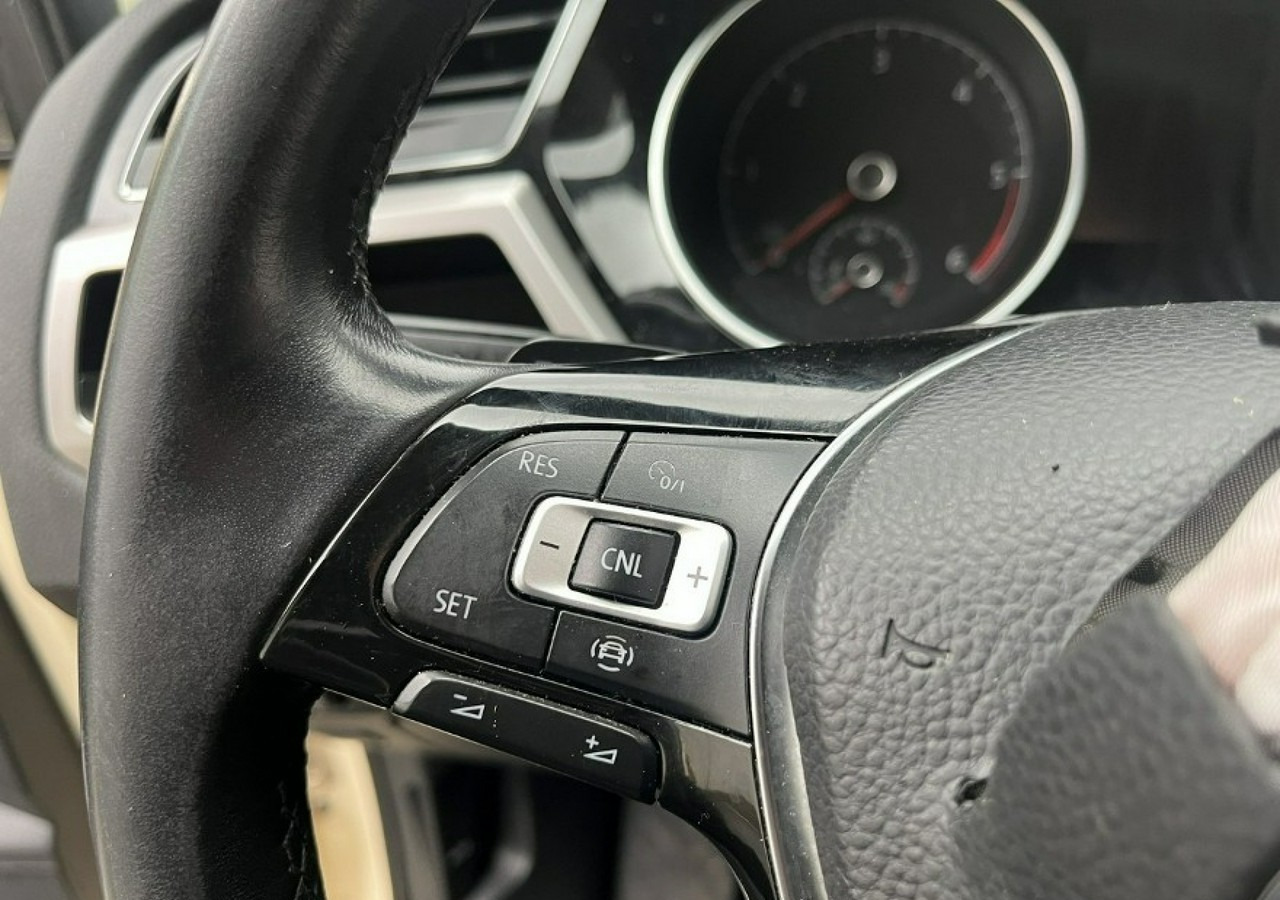 Osobní auto Volkswagen Touran III Touran: obrázek 6