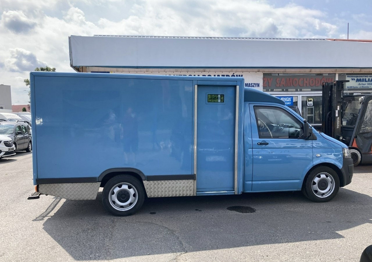 Volkswagen Transporter Trasporter T5 Bankowóz kuloodporny opanceżony Model 2015 - Inkasování vůz: obrázek 3 Volkswagen Transporter Trasporter T5 Bankowóz kuloodporny opanceżony Model 2015 - Inkasování vůz: obrázek 3