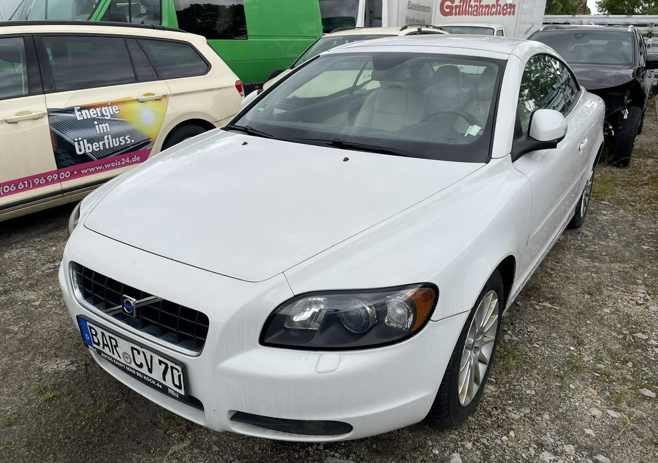 Volvo C70 II Volvo C70 2.0-136KM Cabrio Kabriolet 2010 - Osobní auto: obrázek 1 Volvo C70 II Volvo C70 2.0-136KM Cabrio Kabriolet 2010 - Osobní auto: obrázek 1