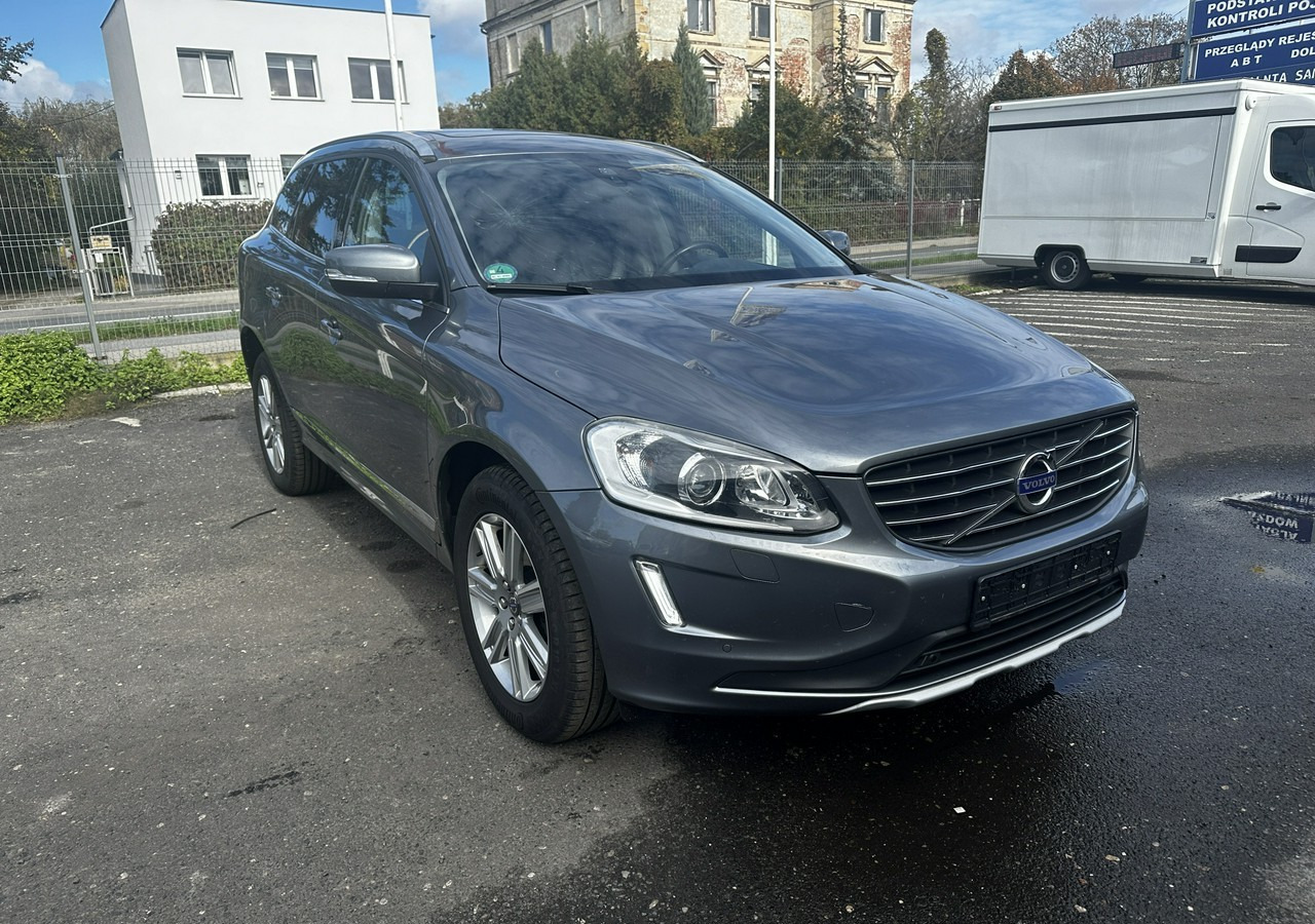 Volvo XC60 I Volvo XC 60 D4AWD Bogate wyposażenie 2017 - SUV: obrázek 1 Volvo XC60 I Volvo XC 60 D4AWD Bogate wyposażenie 2017 - SUV: obrázek 1