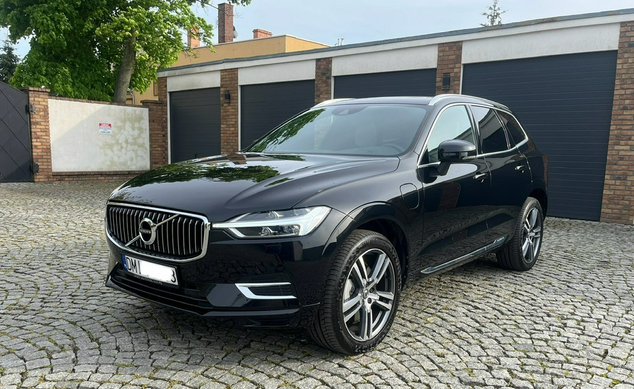 Volvo XC60 II XC60 Recharge Hybryda Plug-in 2.0T8 390KM Inscription Faktura Vat 23 - SUV: obrázek 1 Volvo XC60 II XC60 Recharge Hybryda Plug-in 2.0T8 390KM Inscription Faktura Vat 23 - SUV: obrázek 1
