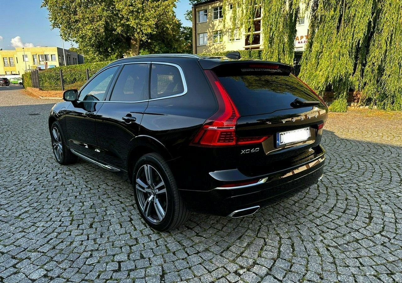 Volvo XC60 II XC60 Recharge Hybryda Plug-in 2.0T8 390KM Inscription Faktura Vat 23 - SUV: obrázek 4 Volvo XC60 II XC60 Recharge Hybryda Plug-in 2.0T8 390KM Inscription Faktura Vat 23 - SUV: obrázek 4