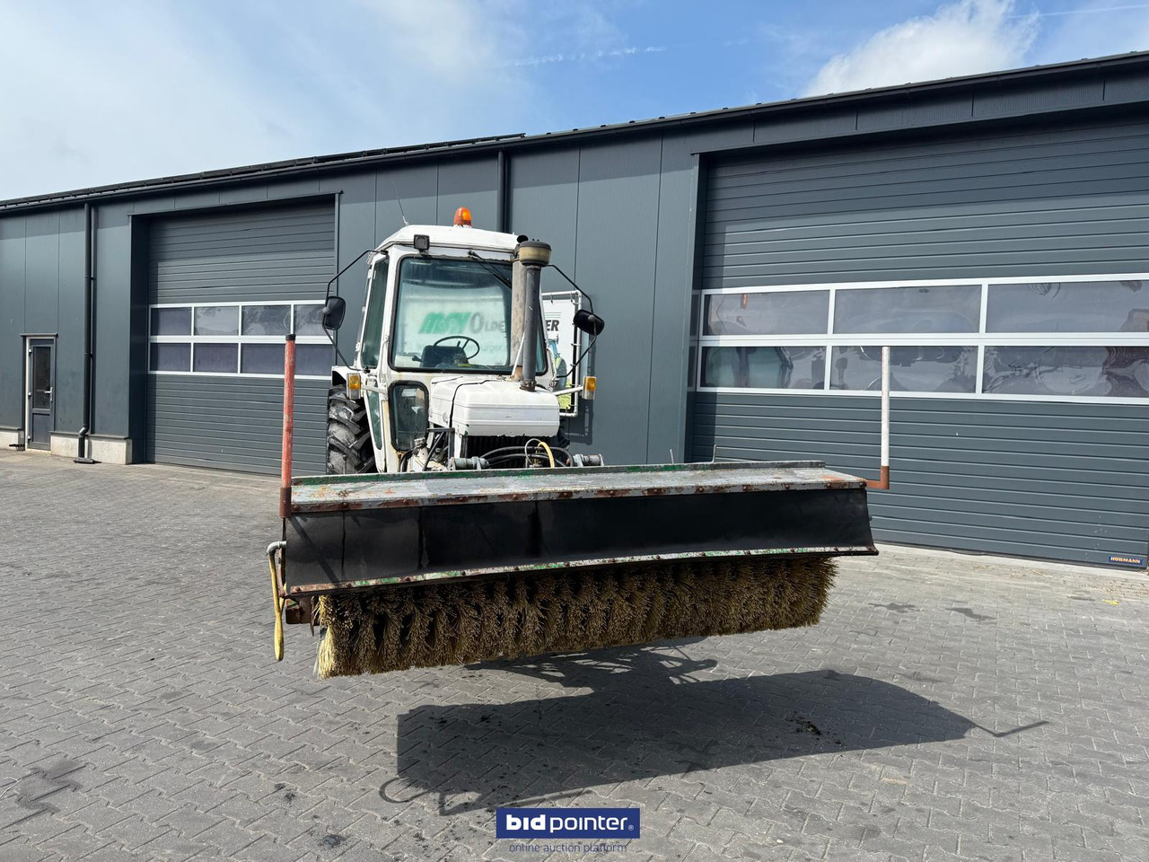 Ford 6610 met rolbezem - Traktor: obrázek 3 Ford 6610 met rolbezem - Traktor: obrázek 3