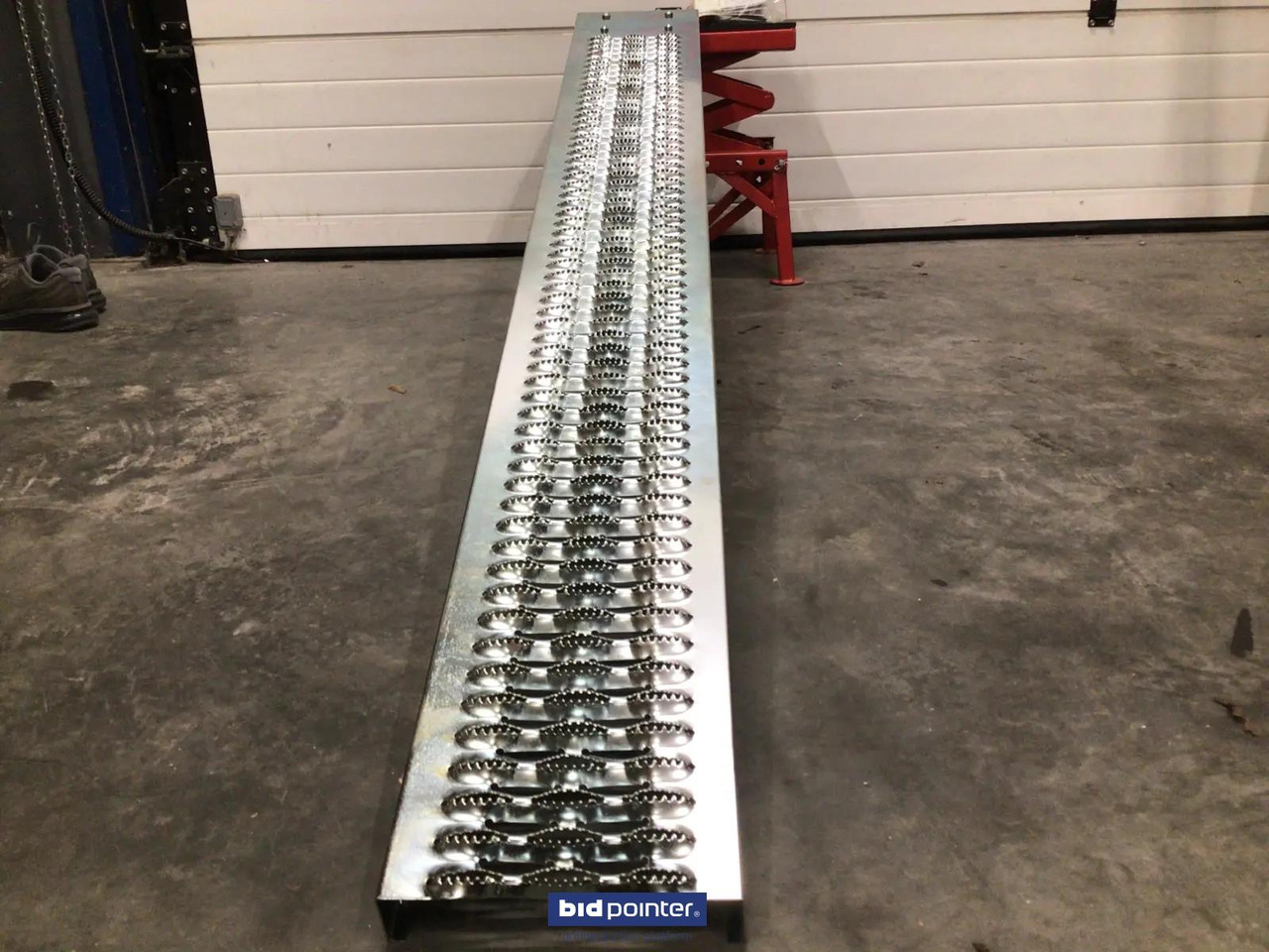 HH Metalen oprijplank - Nájezdová rampa: obrázek 2 HH Metalen oprijplank - Nájezdová rampa: obrázek 2