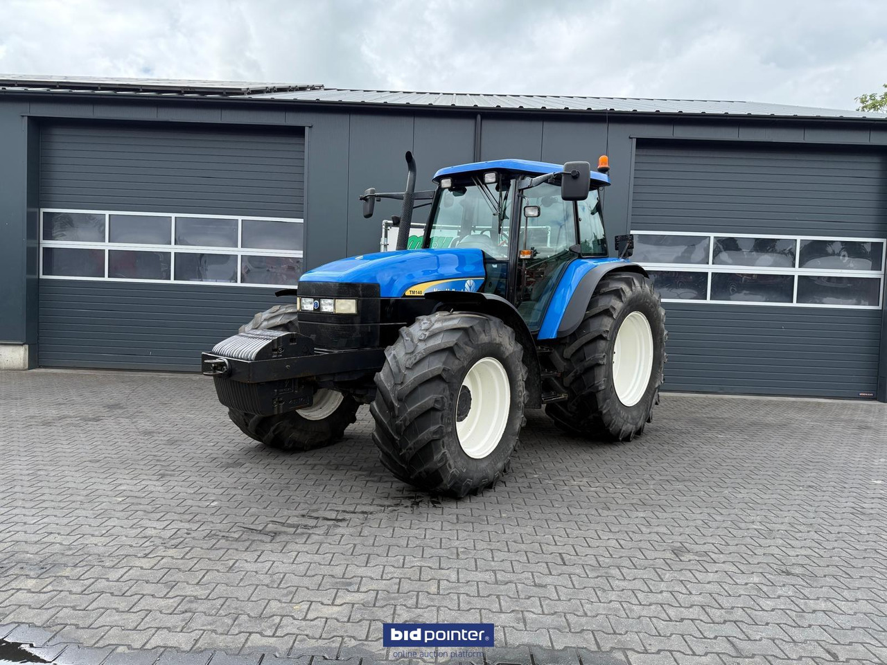 New Holland TM 140 - Traktor: obrázek 5 New Holland TM 140 - Traktor: obrázek 5