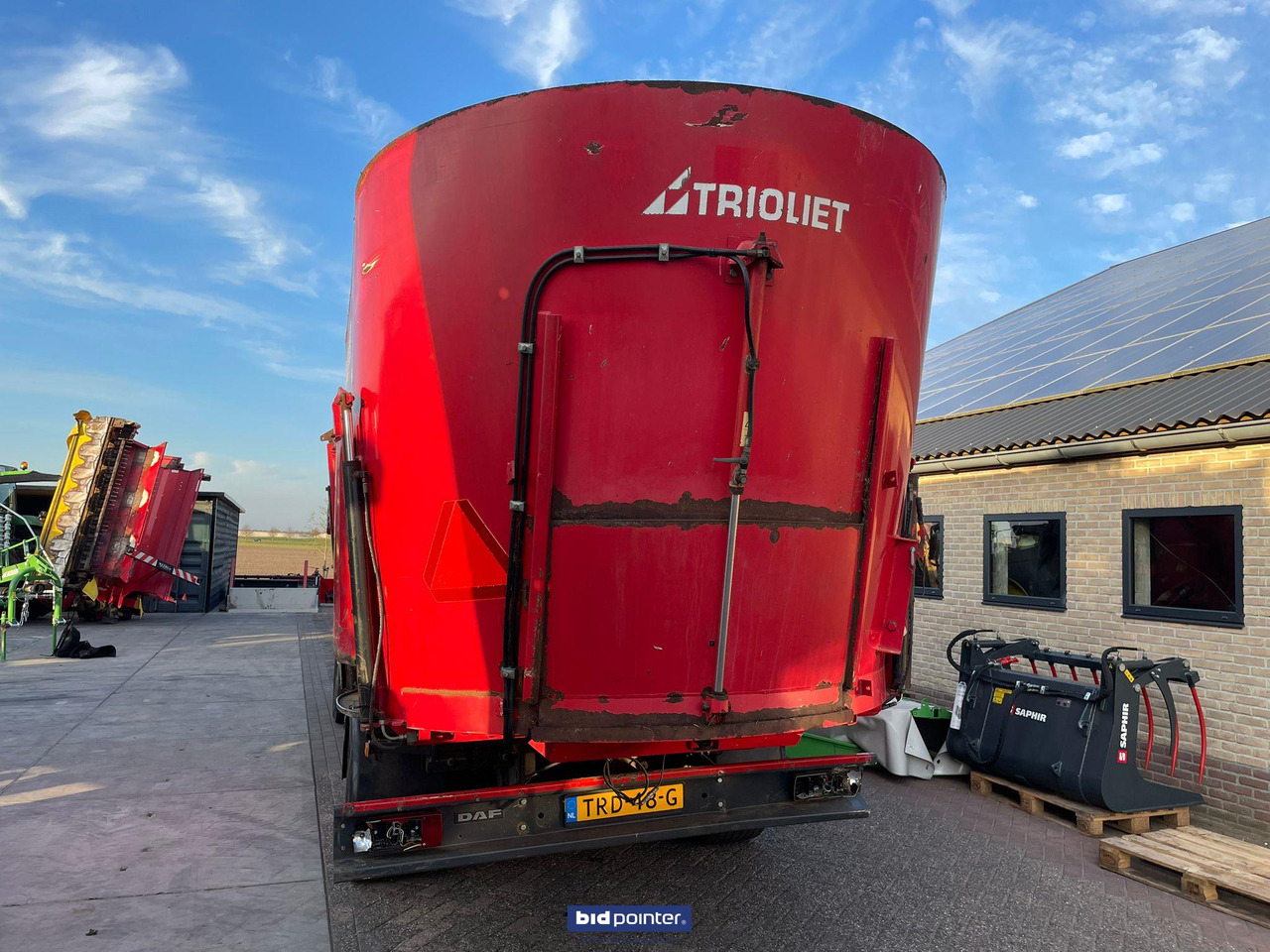 Triotrac - Krmný míchací vůz: obrázek 4 Triotrac - Krmný míchací vůz: obrázek 4