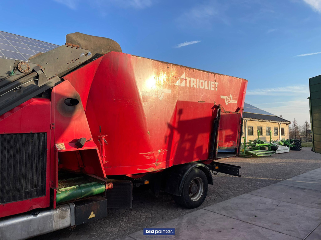 Triotrac - Krmný míchací vůz: obrázek 3 Triotrac - Krmný míchací vůz: obrázek 3