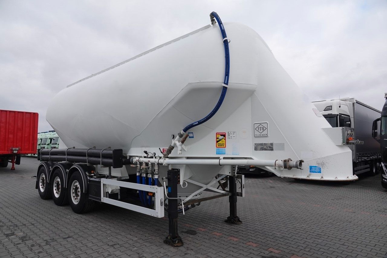 Feldbinder CEMENTONACZEPA / 2 KOMORY / 37 000 L / SILOS / D - Silo cisterna: obrázek 4 Feldbinder CEMENTONACZEPA / 2 KOMORY / 37 000 L / SILOS / D - Silo cisterna: obrázek 4