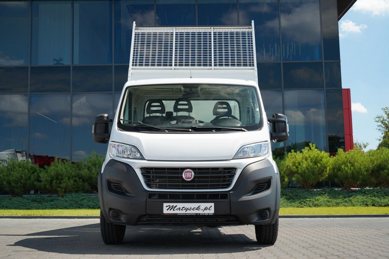 Fiat DUCATO MAXI / 2.3D / WYWROTKA 3,2 M / KLIMA / - Dodávka sklápěč: obrázek 2 Fiat DUCATO MAXI / 2.3D / WYWROTKA 3,2 M / KLIMA / - Dodávka sklápěč: obrázek 2