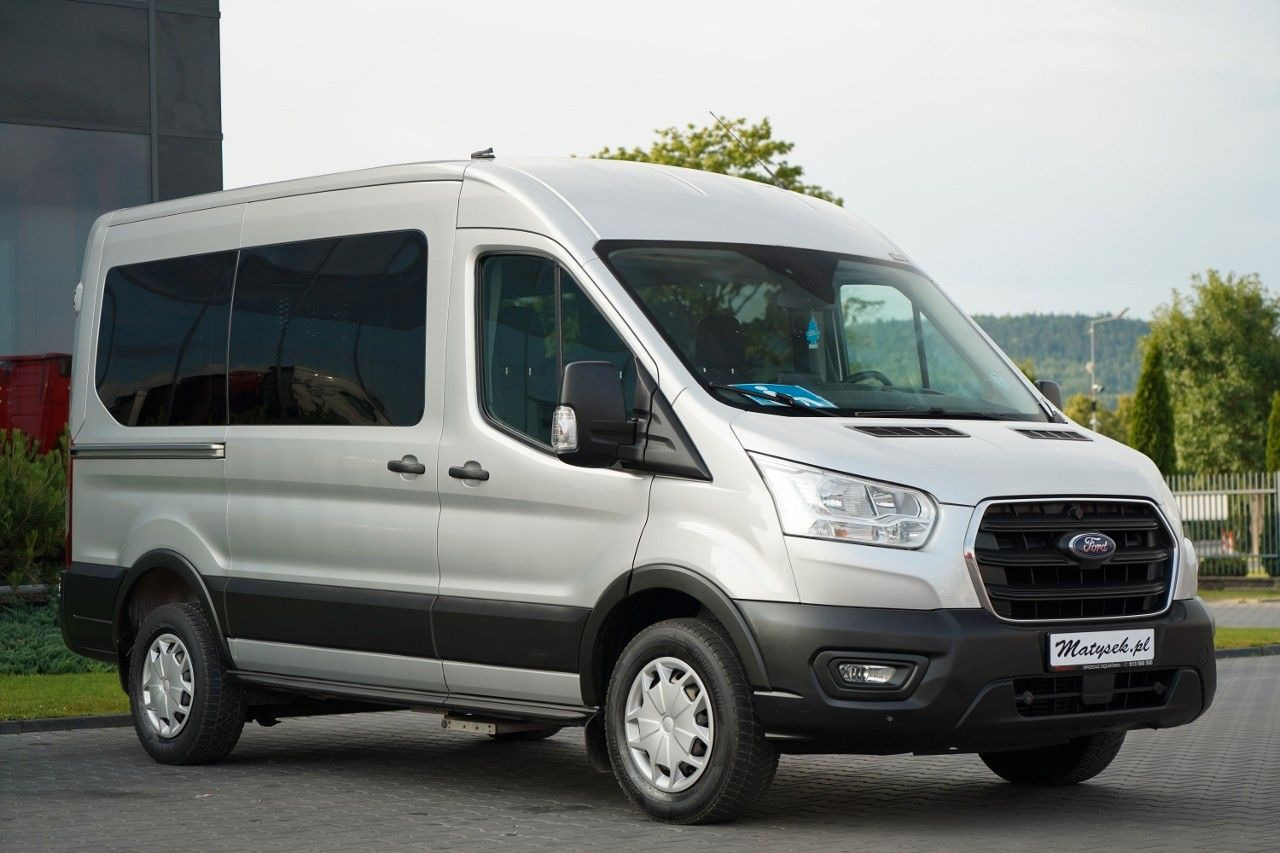 Ford TRANSIT / 6 miejsc brygadówka + Najazd na wózek - Mikrobus: obrázek 3 Ford TRANSIT / 6 miejsc brygadówka + Najazd na wózek - Mikrobus: obrázek 3